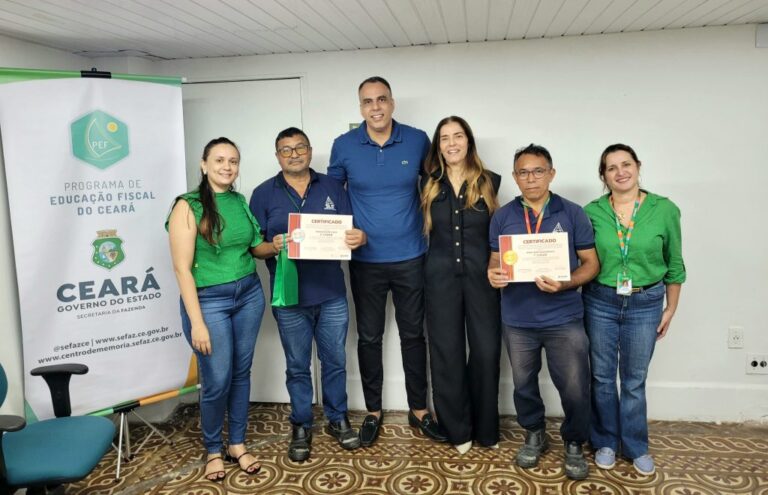 Entrega da Premiação da campanha de aniversário dos três anos da reinauguração  do Centro de Memória da Fazenda.  A comissão julgadora foi composta por integrantes da Secretaria da Educação (Seduc-CE),  Campanha de fotografias no CM teve como participantes da comissão julgadora o Tribunal de Contas do Estado do Ceará (TCE-CE) e Receita Federal. O secretário executivo de Planejamento e Gestão Interna, Guilherme França, esteve presente para a entrega das premiações, assim como a  gestora do Núcleo de Cidadania Fiscal (Nucif) da Secretaria da Fazenda do Ceará (Sefaz-CE), Clarissa Barroso. Os colaboradores Fernando Nascimento e Francisco de Assis ficaram em primeiro e segundo lugar, respectivamente.