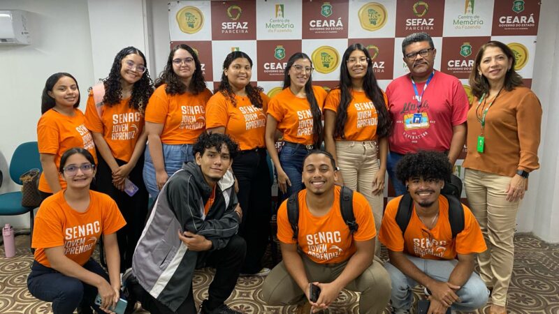 Na tarde de 07 de março de 2025, 11 estudantes do Senac, acompanhados pelo professor Ismael Morais, visitaram a Secretaria da Fazenda do Ceará (Sefaz-CE). A visita teve como objetivo aprofundar os conhecimentos sobre a relação entre tributação, cidadania e os projetos desenvolvidos pela Sefaz-CE, proporcionando um espaço de reflexão e aprendizado.