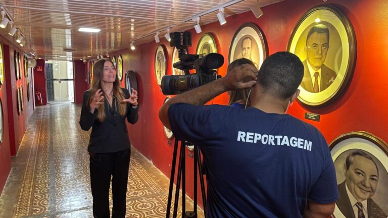 Na tarde do dia 10/02, recebemos a equipe de reportagem da TV Ceará para entrevistar a gestora do Programa de Educação Fiscal (PEF) Clarissa Barroso.