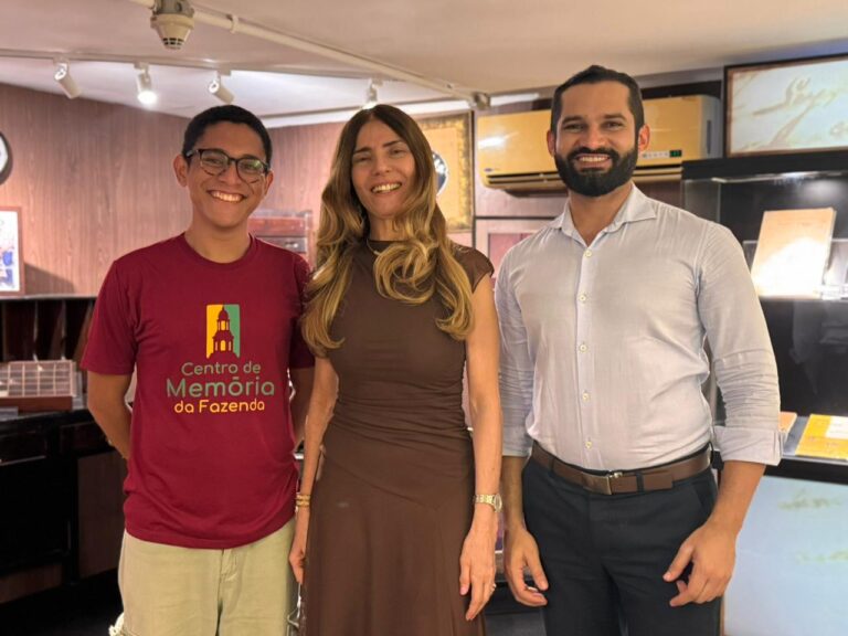 Na tarde do dia 31/01, recebemos a equipe de reportagem da TV Câmara para entrevistar a gestora do Programa de Educação Fiscal (PEF) Clarissa Barroso.