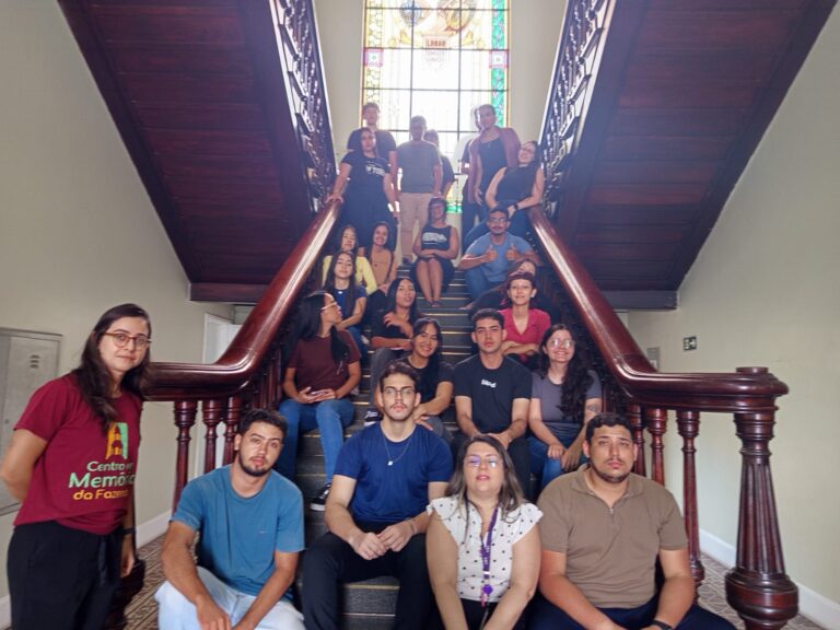 Na manhã do dia 10/03, recebemos turma do CIEE com 28 alunos e professora Divianny Silva.