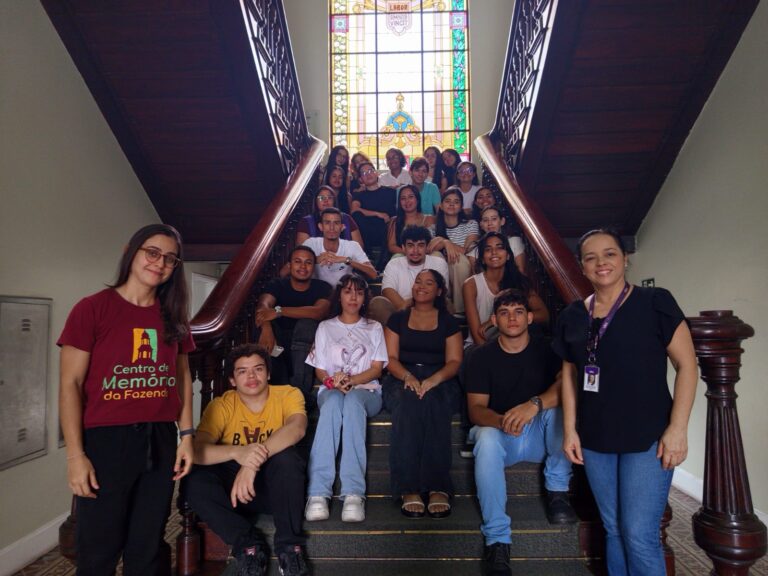 Na manhã do dia 24/02, recebemos a turma de alunos do Centro de Integração Empresa-Escola (CIEE) com a professora Alexandra Sousa.