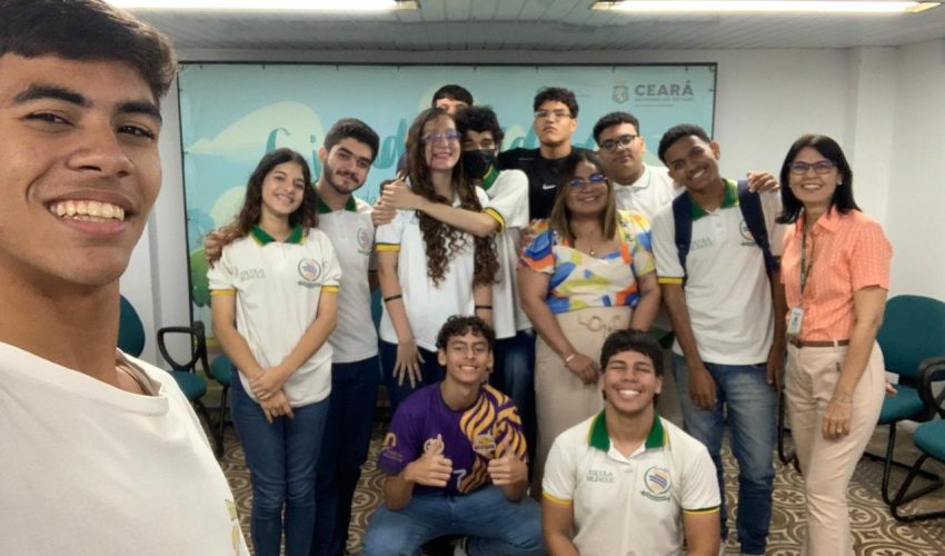 No dia 16 de maio, alunos da Escola Ensino Médio Tempo Integral (EEMTI) Visconde do Rio Branco visitaram o Centro de Memória da Fazenda, acompanhados pela professora Jéssyca Anne da Silva