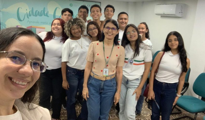 No dia 30 de maio, alunos da Escola Ensino Médio Tempo Integral (EEMTI) General Eudoro Corrêa visitaram o Centro de Memória da Fazenda, acompanhados pela professora Eulidiane Morais da Silva.